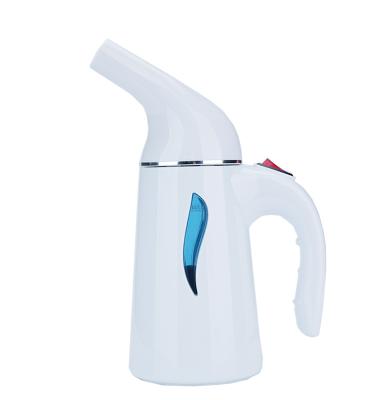 China Amazon No.1 Mini Travel Steamer Hotel Steam Irons Fabrics Steamer Handheld Garment Steam Irons Fabric Steamer for sale