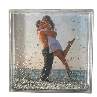 China Home Decoration Glitter Liquid Photo Frames Sparkle Water Plastic Acrylic Floating Picture Frames For Gifts for sale