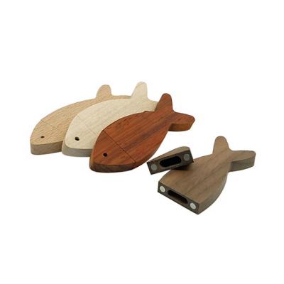 China Eco-friendly New Promotional Wooden Fish Shape Training Pen Gifts USB Flash Drive for sale