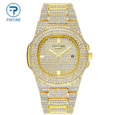 China Automatic date striker PINTIME style men's fashion Crystal Stone Clock Relogio Masculine date quartz watch Diamond Iced Out Gold Color for sale