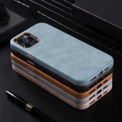 China 2022 New Design Shockproof Luxury Crocodile Leather Phone Case For iPhone 13 12 11 Pro Max Back Cover Magsafes Charging Custom Logo for sale