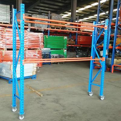 China ISO9001 Corrosion Protection CE Fabric Hanger Rack Attractive Cost Rack For Garment for sale