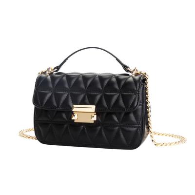 China High Quality Simple Hardware Lock Design Black Solid Color Temperament Ladies Handbag for sale