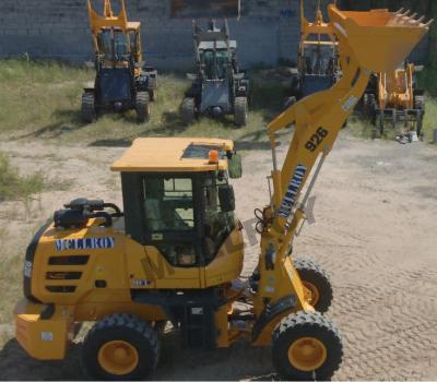 China Pequeña construcción 1,5 Ton Wheel Loader 3340 kilogramos de peso de funcionamiento Isuzu Alex en venta