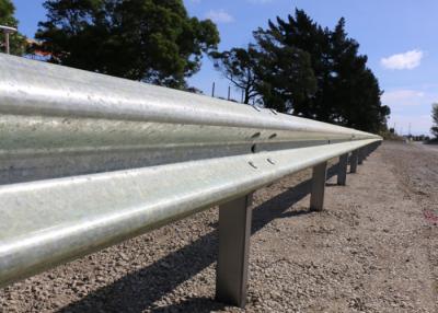 China De Wegbarrières van het hoge Intensiteitsmetaal, het Spoor Diverse Grootte/Kleuren van de Veewacht Te koop