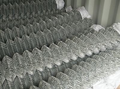 China Pvc bedekte Gegalvaniseerde Kettingsverbinding met een laag die 15.0m Lengte voor Speelplaats en Tuinen schermen Te koop