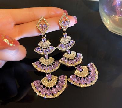 China Fashionable hot sale model simulation gem earrings retro explosion ladies earrings for sale