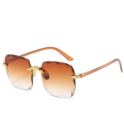 China Hot Pink Fashion Big Frame Women Sunglasses Girl Gift Rimless Sunglasses Fashion Sale Rimless Sunglasses for sale