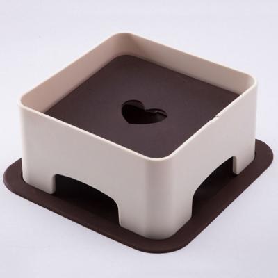 China Table Viable Creative Luxury Square Adjustable Dog Bowl Bulldog Pet Pattern Heart White Food Bowl Set for sale