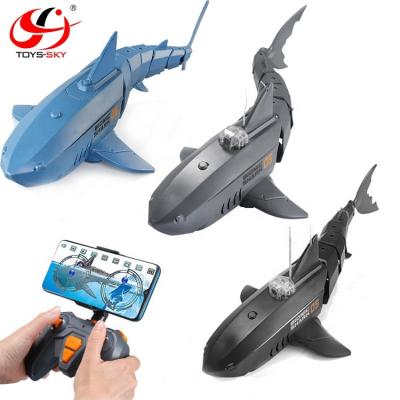 China Hot 2.4G RC Model Radio Control Toys Simulation Waterproof RC Boat With Camera Toys Shark Fish Boat Remote Control Swimming Animal Robot for sale