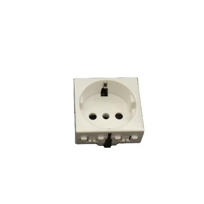 China power supply 250V 13A E. - European Standard 118 120mm Schuko Module Wall Socket And Outlet LL-08 for sale