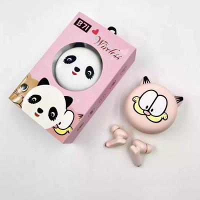 China In-ear kids carton headphone and earphone factory wholesale earphone cheap price B71 for sale