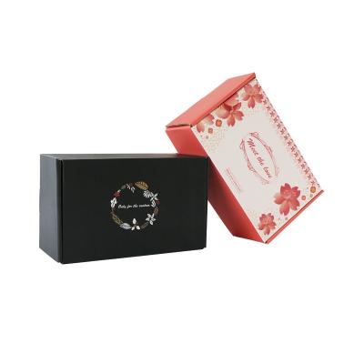 China Recyclable Custom Folding Cardboard Packaging Decorative Gift Boxes for sale