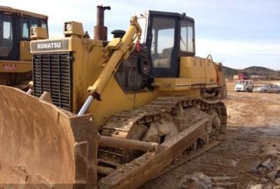 China Dormilón original de D355A-3 KOMATSU para la venta Rusia en venta