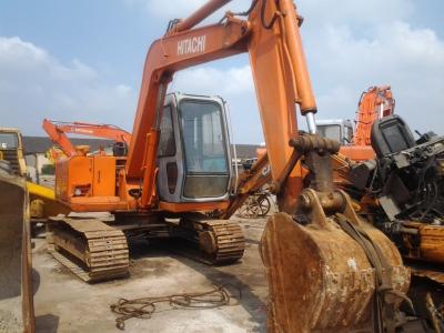 China mini mudanza usada de la correa eslabonada del excavador de la correa eslabonada de Hitachi ex60-1 Japón del excavador mini en venta