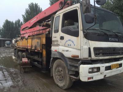 China 37M 42M putzmeister de vrachtwagen-Opgezette Concrete Pomp van CONCRETE POMPENisuzu vrachtwagen Te koop