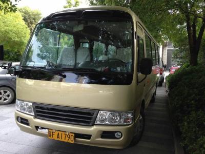 China used Toyota coaster bus left hand drive  diesel  engine 6 cylinder city service bus  luxury coach bus ball nut Te koop