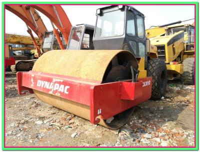 Chine Le compacteur utilisé 2014 par CA302PD Dynapac ca30d ca300d a utilisé le rouleau de route original de la SUÈDE à vendre utilisé à Changhaï à vendre