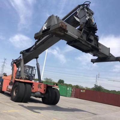 China Carretilla elevadora usada 42 Ton Container Lifter Kalmar Forklift 42ton 45ton F en venta