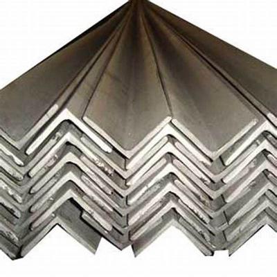 China Q235/Q345/SS400/ST37-2/ST52/Q420/Q460/S235JR/S275JR/S355JR Manufacturers Selling Hot Dipped Galvanized Steel Angle Bar Price Slotted Iron Angle Punched Hot Rolled Size for sale