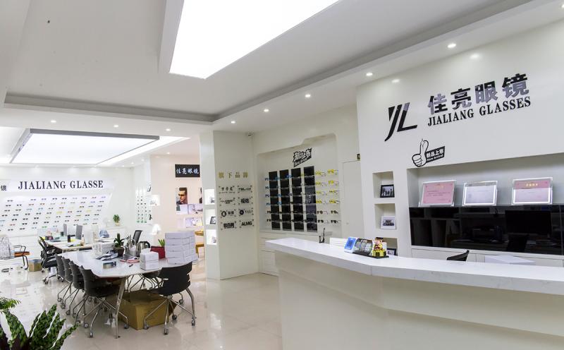 Verified China supplier - Zhejiang Jialiang Optical Glasses Co., Ltd.