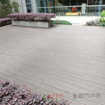 Chine 3.6M Panneaux de terrasses en bois traité sous pression en bambou carbonisé à vendre