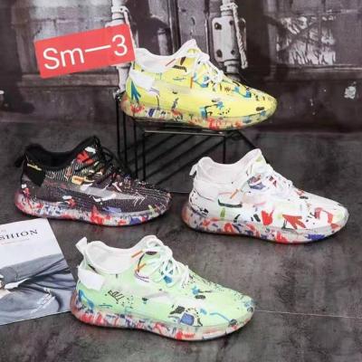 China High Quality Breathable Men's Lacquer-up Sneakers Men Shoes Breathable Mesh Sneakers Comfortable Sports Shoes for sale