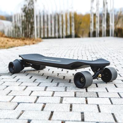 China adult max speed 52kms/h, range up to 45kms carbon mini skateboard with powerful dural drive motor in hot sales for sale