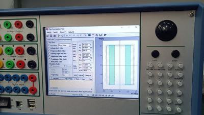 China Tester de relevos de protección de transformadores digitales de 4 fases de voltaje de 3 fases con pantalla LCD en venta