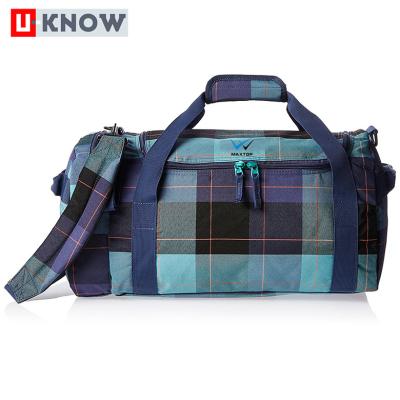 China Multifunctional Fashion Duffel Bag Travel Fashionable Men's Duffel Bag With Padded Shoulder Strap for sale