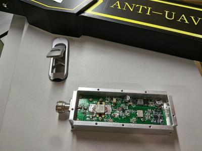 中国 内蔵部品の無人機UAVの妨害機の電力増幅器モジュール100W 100MHz~5.8GHz 販売のため