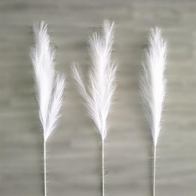 China Environmental Protection 100 Cm Green White Classic Artificial Pampas Grass For Wedding Decoration for sale