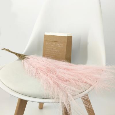 China Hot Selling High Quality Environmental Protection 70 Cm 10# Green Light Pink Artificial Amazon Pampas Grass For Wedding Decor for sale