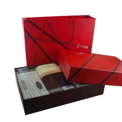 China Recyclable Red Black Printing Towel Baby Gift Set Box Newborn Baby Gift Sets Newborn Box for sale