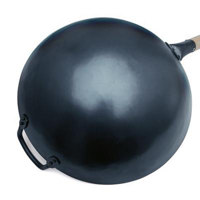 China 14 Inch Traditional Chinese Kitchenware Non Stick Carbon Steel Hand Hammered Wok for sale