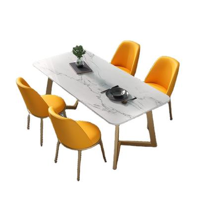 China Adjustable High Quality Wooden Table Room Furniture Rubber Wood Table (Other) for sale