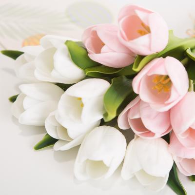 China Real Touch Artificial Flower Tulips PU Richicgarden Paper Flore Decoration for sale