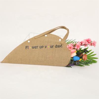 China 100% Viable Nature Jute Fabric Sack Heart Pointed For Flower Package Decorations for sale