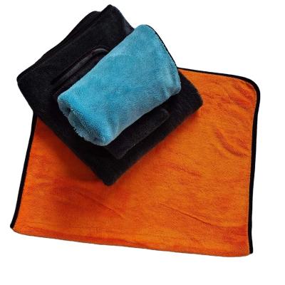 China Sustainable Dry cleaning microfiber cleaning towel 600GSM 50*70cm car cleaning Twisted braid tow for sale