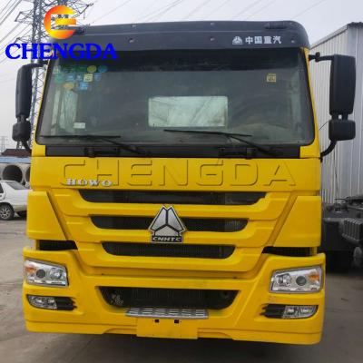 China 6x4 Yellow 3 Axles HOWO Sinotruck Used Tractor Truck Trailer Head Truck For Sale 6500x2500x3200 for sale