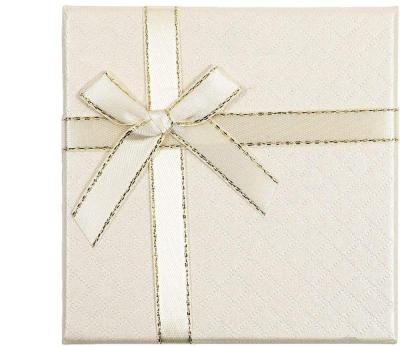 China Recyclable luxury white square gift box with ribbon can be customized logo, suitable for clothing, cosmetics, jewelry packaging gift box for sale