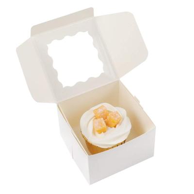 China Recyclable Wholesale Cardboard Paper Portable Packing Boxes With Handle Birthday Cheesecake Bakery Box Product Packaging for sale