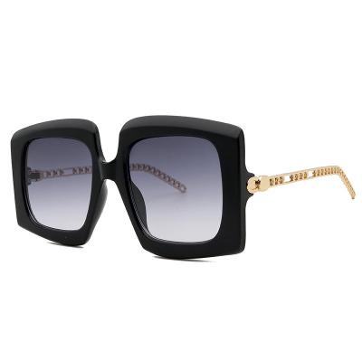 China Oversized Rectangular Sports Sunglasses Metal Frame Sun Glasses New Fashion Sun Glasses Custom Logo Design for sale