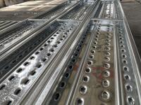 Cina Scaffalature in acciaio galvanizzato con superficie rivestita in polvere e su misura in vendita