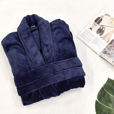 China OEM Breathable Warm Flannel Fabric Made Pajamas With Customized Use Man Hotel Colors Sleepwear Bathrobe for sale