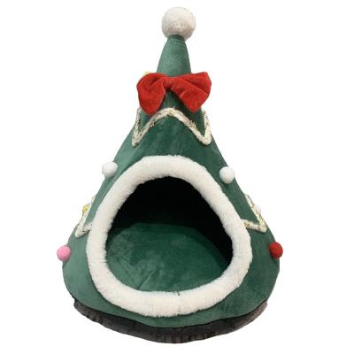 China Breathable Christmas Soft Warm Cozy Pet Cat House Gift Toy With Blanket Puppy Bed for sale