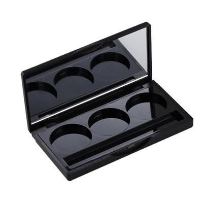 China Recyclable Black Empty 3 Color Beauty Eyeshadow Compact Container for sale