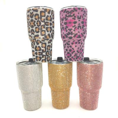 China Art Decor Hot Sales Luxury Shining Bling Cups Smart Rhinestone Diamond Crystal Water Bottle for sale