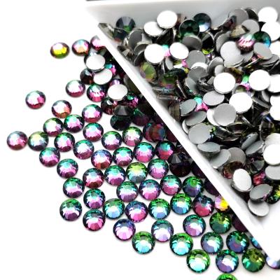 China Premium Quality 3mm Green Flame Fatback Glass Flatback Rhinestones For Rhinestone Phonecase for sale