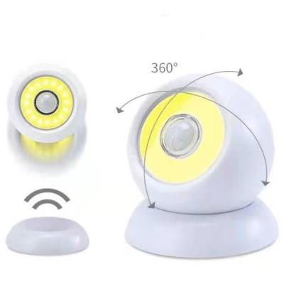 China New Arrival 360 Adjustable Adjustable ABS Motion Sensor White Round Led Motion Sensor Lights For Home Use for sale